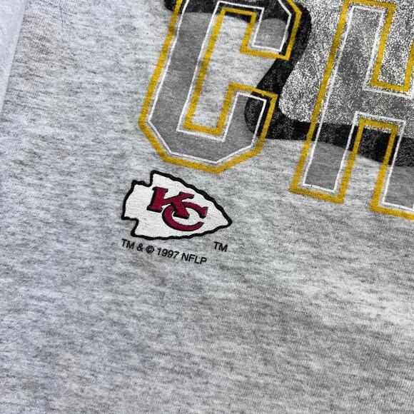 Vintage 90’s Kansas City Chiefs T-Shirt - Gray - M - Picture 3 of 4